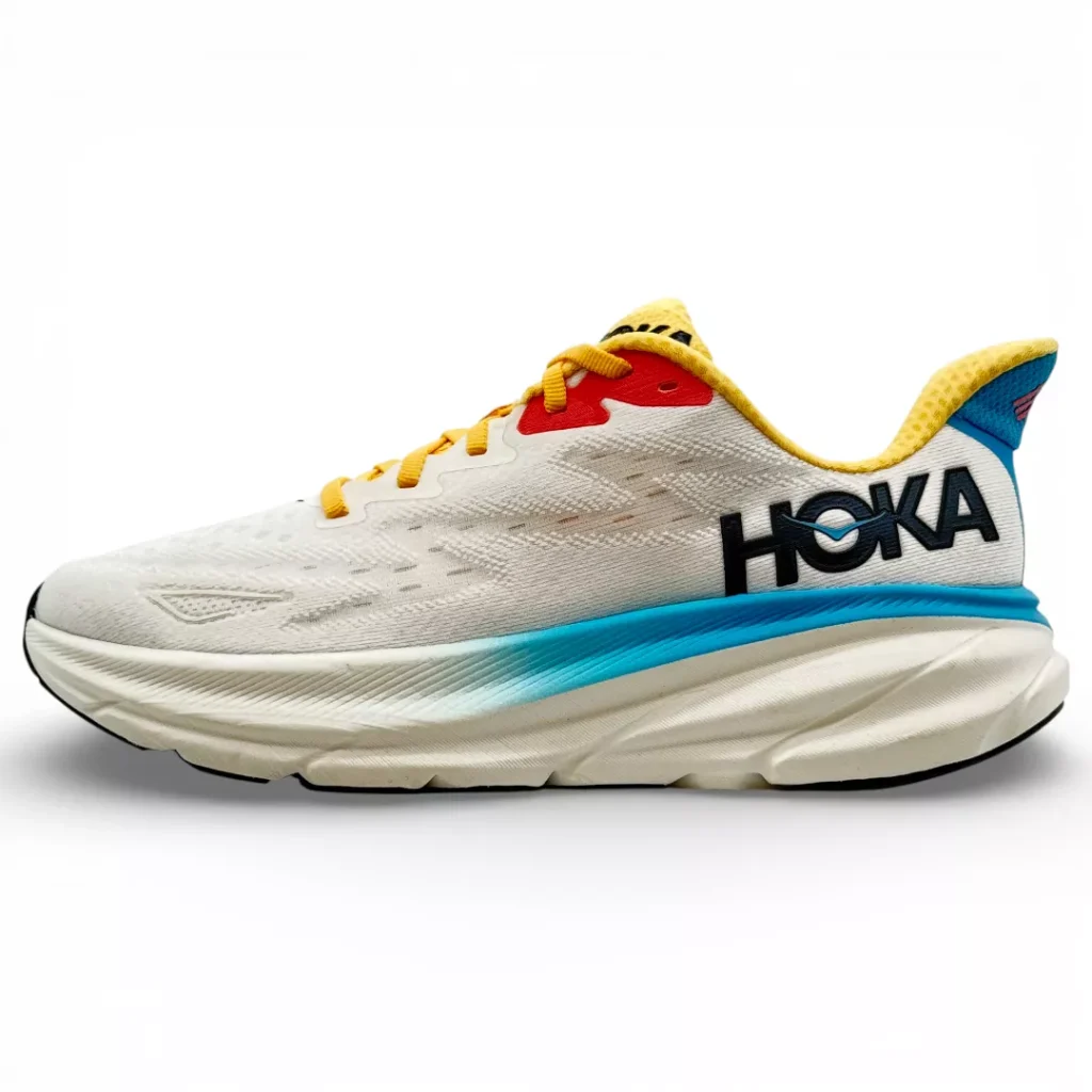 کفش HOKA Clifton 9 سفید زرد نمای بالا