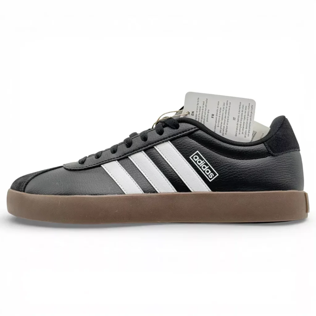 کفش روزمره مردانه adidas مشکی سه خط سفید نمای اصلی