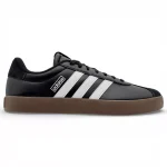 نمای زیره کفش مردانه adidas مشکی با زیره قهوه ای