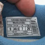 لیبل کفش بروکس کالدرا 6 کد 1203661B093 سایز 40.5 ساخت ویتنام