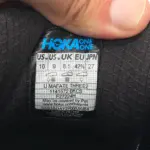 لیبل کفش هوکا ترانسپورت کد 1141572 BKCS سایز 42⅔ ساخت ویتنام