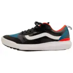 کفش ونس اولترا رنج (UltraRange) مشکی سایز 41 (26.5 سانتی‌متر) کارکرده - نمای بغل بیرونی لنگه‌ی چپ
